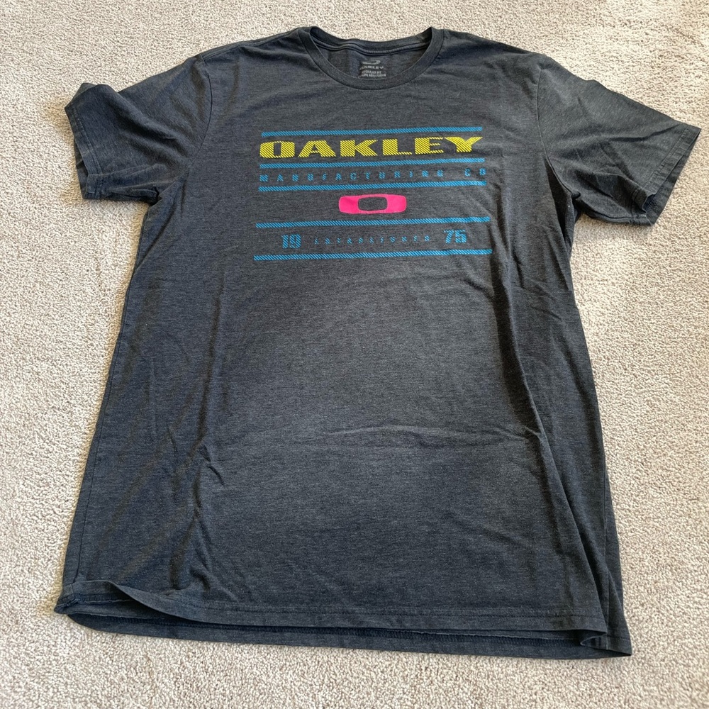 Oakley Men’s XL Tee